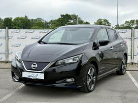 Nissan Leaf, 62 kWh, hatchback