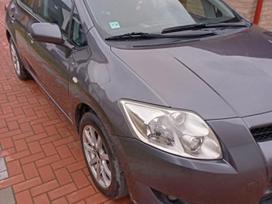 Toyota Auris, 2.0 l., hatchback