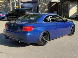 BMW 335, convertible
