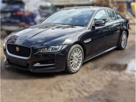 Jaguar XE engine