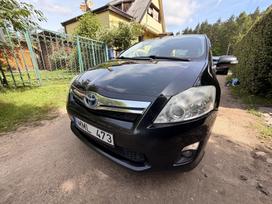 Toyota Auris, 1.8 l., Хэтчбек