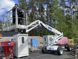 Dino 185 XTS, šarnīrveida pacēlāji
