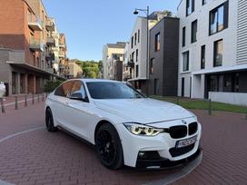 BMW 330, 2.0 l., saloon / sedan