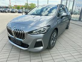 BMW 220 Active Tourer, 1.5 l., off-road / crossover