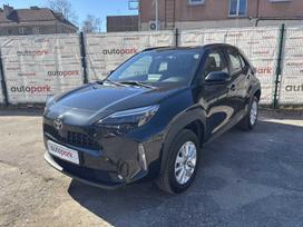 Toyota Yaris Cross, 1.5 l., Внедорожник / Кроссовер