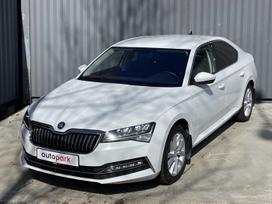 Skoda Superb, 1.4 l., saloon / sedan