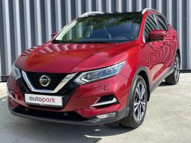 Nissan Qashqai, 1.3 l., off-road / crossover
