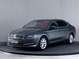 Skoda Superb, Седан