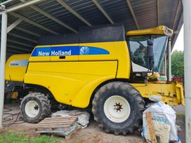 New Holland CS 540, kombainai