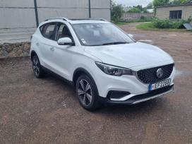 MG ZS, 45 kWh, off-road / crossover