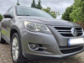 Volkswagen Tiguan, 2.0 l., visureigis / krosoveris