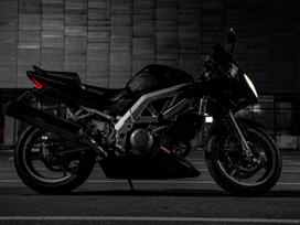 Suzuki SV 645cc, superbikes