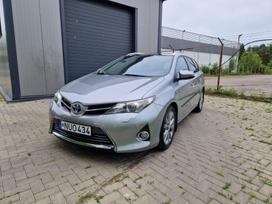 Toyota Auris, 1.8 l., universalas