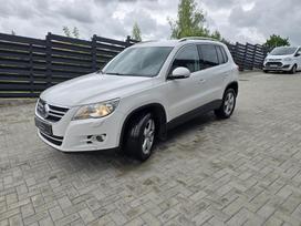 Volkswagen Tiguan, 2.0 l., visureigis / krosoveris
