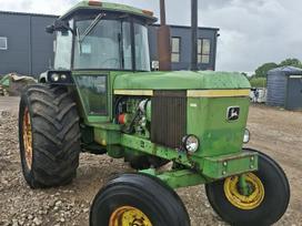 John Deere 4230, traktoriai