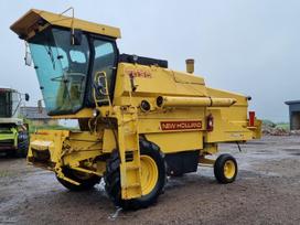 New Holland 8030, combine harvesters