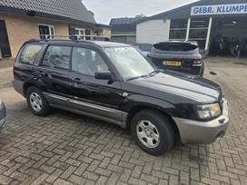 Subaru Forester, 2.0 l., off-road / crossover