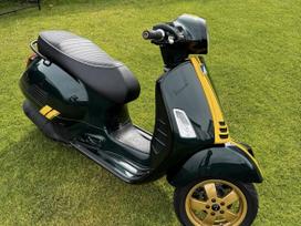Piaggio Vespa 125cc, motoroleriai / mopedai