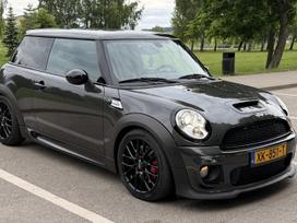 Mini Cooper JCW, 1.6 l., hatchback