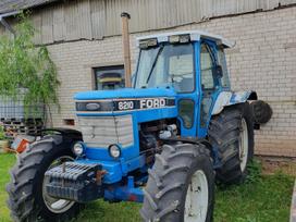 Ford 8210, traktoriai