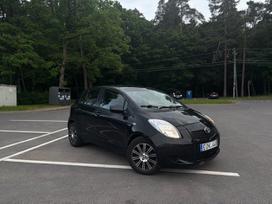 Toyota Yaris, 1.4 l., Хэтчбек