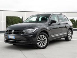 Volkswagen Tiguan, 2.0 l., Внедорожник / Кроссовер