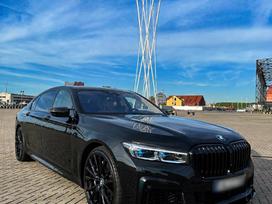 BMW 750, 4.4 l., sedanas