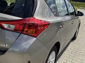 Toyota Auris, 1.8 l., Хэтчбек
