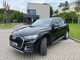 Audi Q5, 2.0 l., off-road / crossover