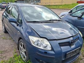 Toyota Auris dalimis. 2026 8 19 pigios dalys