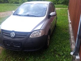 Volkswagen Fox dalimis. Galimybe pristatyti