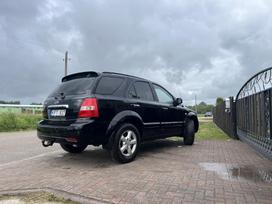 Kia Sorento, 2.5 l., off-road / crossover