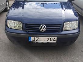 Volkswagen Bora, 1.6 l., sedanas