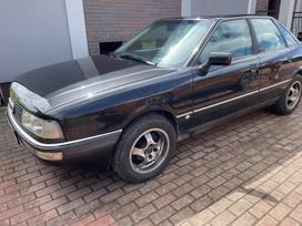 Audi 90, 2.2 l., Седан