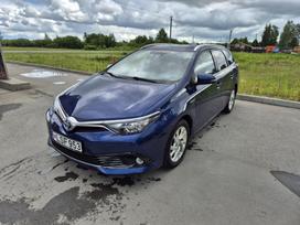 Toyota Auris, 1.8 l., universalas