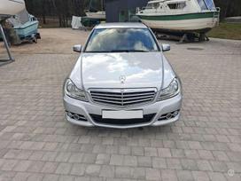 Mercedes-Benz C180, 2.1 l., sedanas