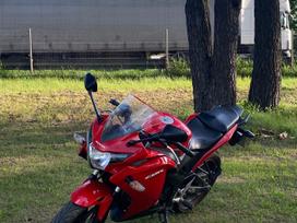 Honda CBR 125cc, sportiniai / superbikes