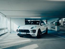 Porsche Macan, 3.6 l., visureigis / krosoveris