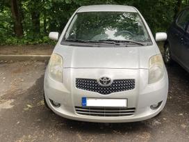 Toyota Yaris, 1.3 l., hečbekas