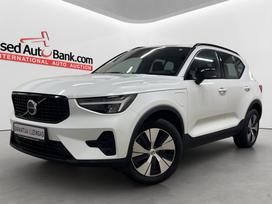 Volvo XC40, 1.5 l., off-road / crossover