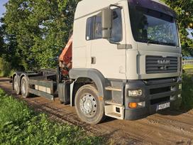 Man Tga, savivarčiai su kranu