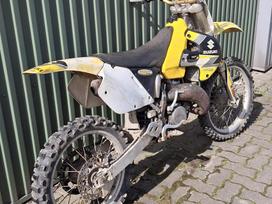 Suzuki RM 125cc, motocross