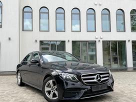 Mercedes-Benz E200, 2.0 l., Седан