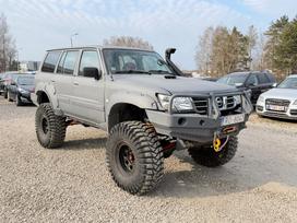 Nissan Patrol, 3.0 l., Внедорожник / Кроссовер