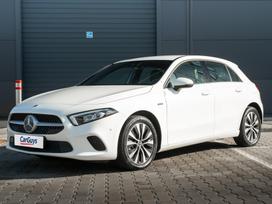 Mercedes-Benz A250, 1.3 l., Хэтчбек