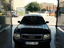 Audi A8, 2.8 l., Седан