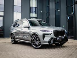 BMW X7, 3.0 l., off-road / crossover