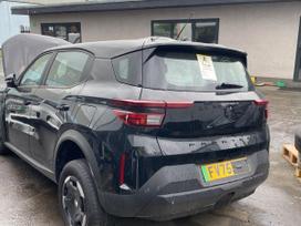 Opel Frontera dalimis