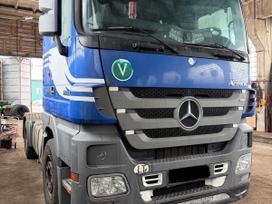 Mercedes-Benz Actros 1944, 2 guļamvietas