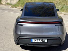 Tesla Model Y, 82 kWh, hečbekas